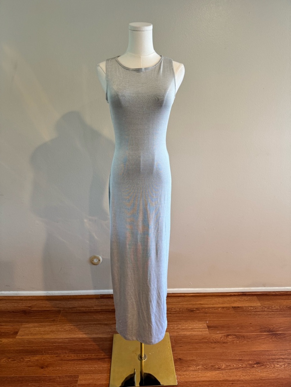 Vintage 90s R-Wear Sleek Sleeveless Light Gray Maxi Dress